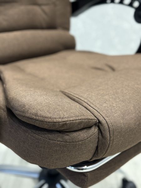 Комп'ютерне крісло з тканини офісне Malatec Boss 1655 Коричневий для керівника та персоналу BOSS_ТКАНИНА_КОРИЧНЕВИЙ фото