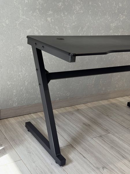 Геймерський комп'ютерний стіл GAMING EXT GT 120x60x75см МДФ 16мм Чорний для дому для ноутбука EXT-ONE_GT1_ЧОРНИЙ фото