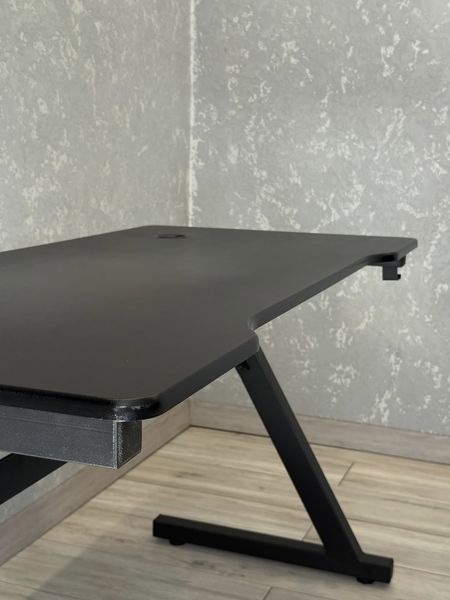Геймерський комп'ютерний стіл GAMING EXT GT 120x60x75см МДФ 16мм Чорний для дому для ноутбука EXT-ONE_GT1_ЧОРНИЙ фото