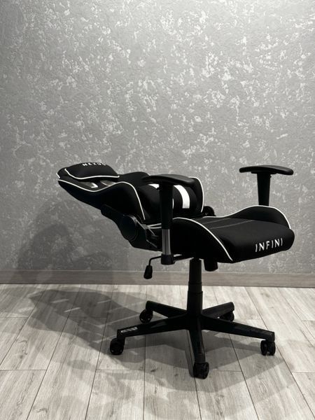 Крісло геймерське INFINI Nex-26 Чорно-біле тканинне комп&lsquo;ютерне з механізмом гойдання та фіксації NEXUS_ЧОРНО-БІЛИЙ2 фото