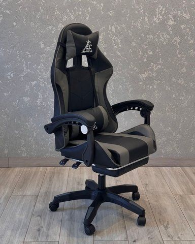 Ігрове комп'ютерне крісло GAMING Master Чорно-сіре з екошкіри з підставкою для ніг  MASTER_KO24SZ_СІРИЙ фото